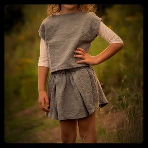 MINIMU girls size 5 grey 2 pc dress
